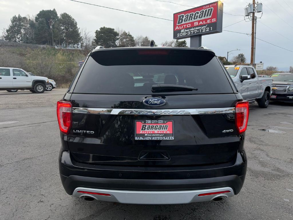 2017 Ford Explorer Image 6