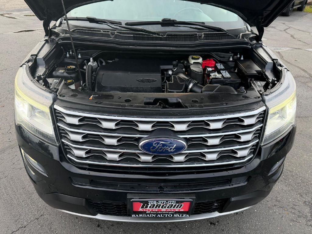 2017 Ford Explorer Image 10