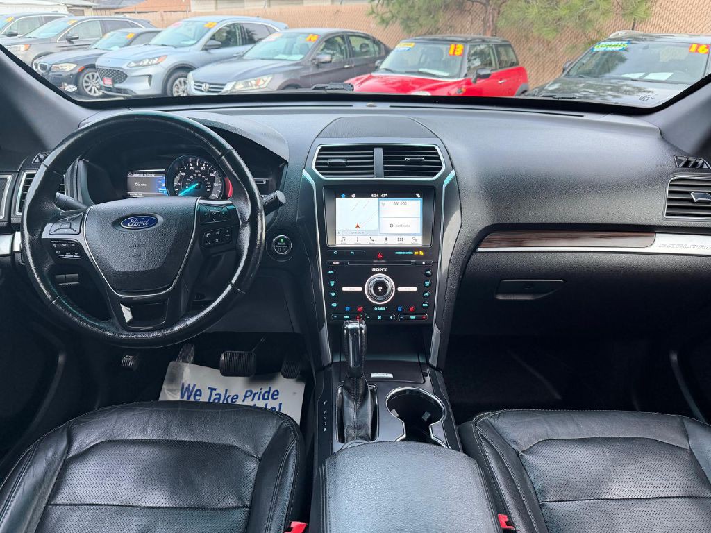 2017 Ford Explorer Image 19