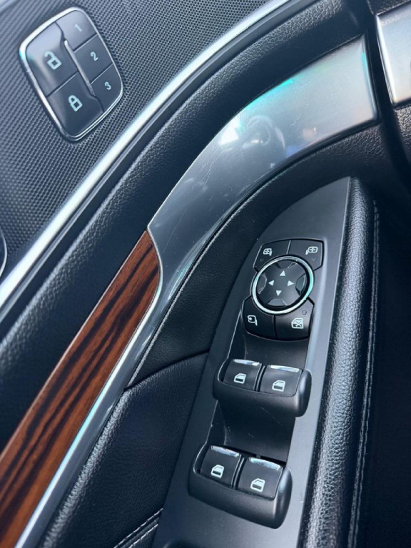 2017 Ford Explorer Image 31