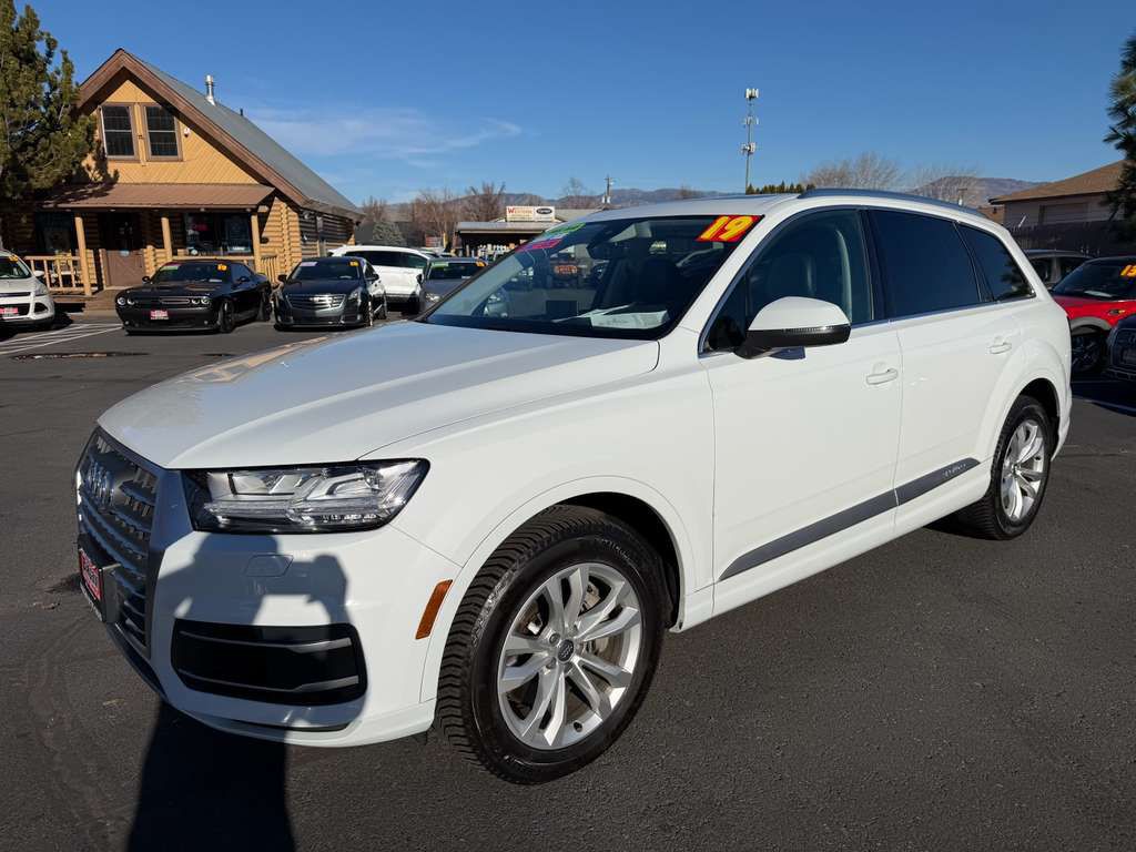 2019 Audi Q7 Image 3