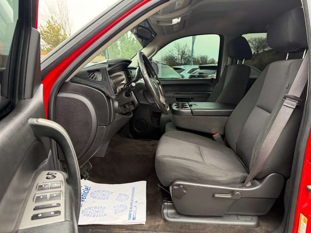 2013 Chevrolet Silverado 1500 Image 12