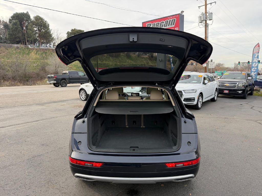 2018 Audi Q5 Image 11