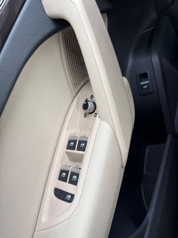 2018 Audi Q5 Image 28