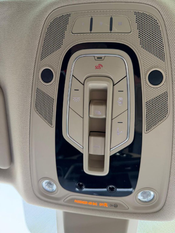 2018 Audi Q5 Image 30