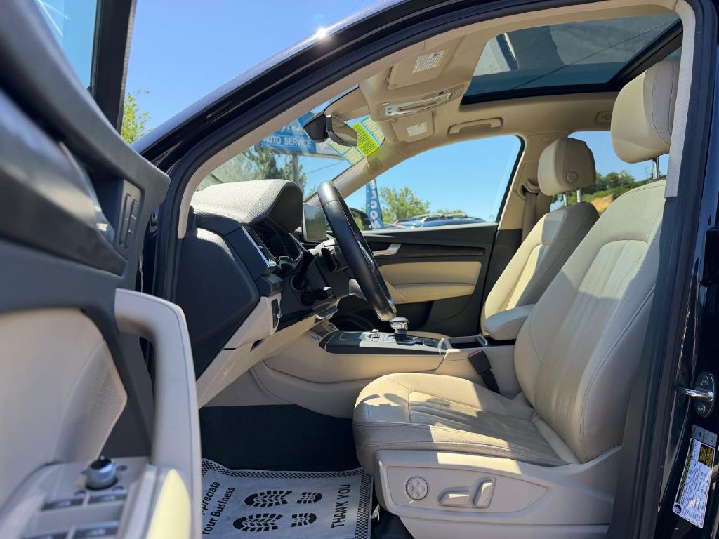 2018 Audi Q5 Image 12