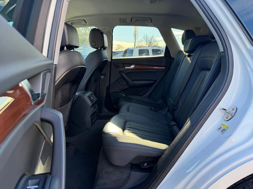 2021 Audi Q5 Image 13
