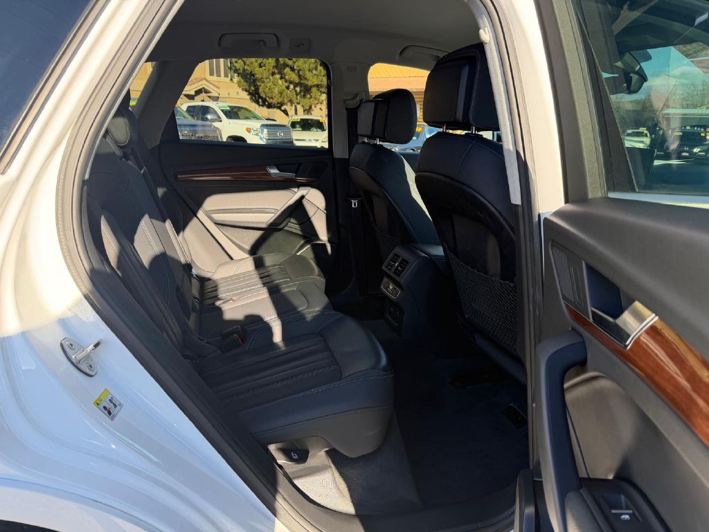 2021 Audi Q5 Image 15
