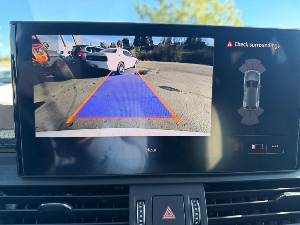 2021 Audi Q5 Image 25