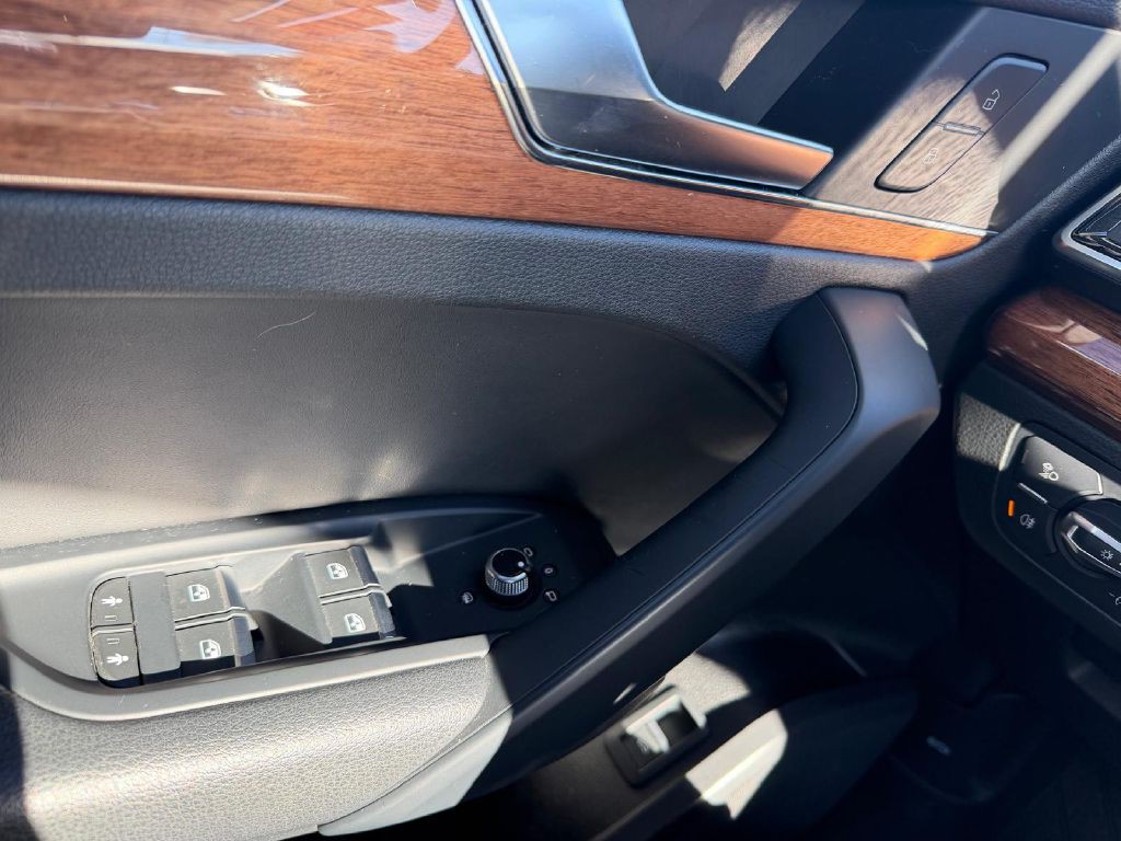 2021 Audi Q5 Image 27