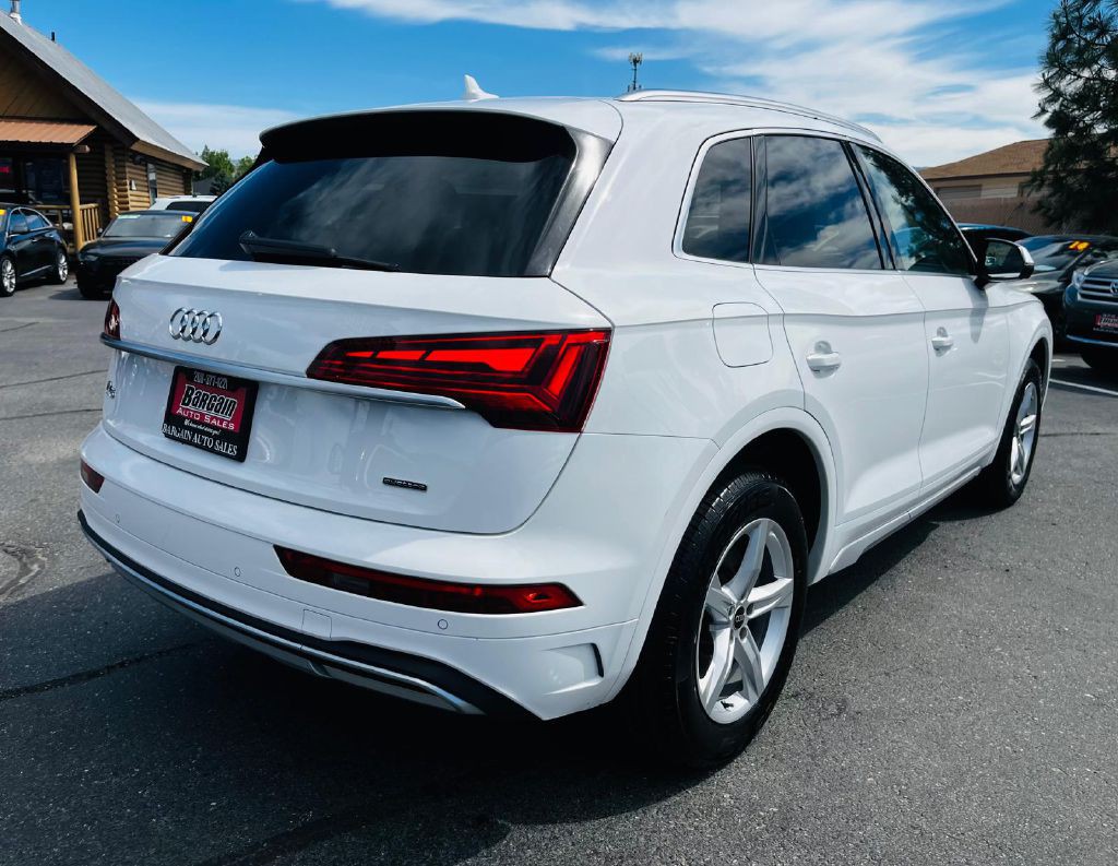 2021 Audi Q5 Image 7