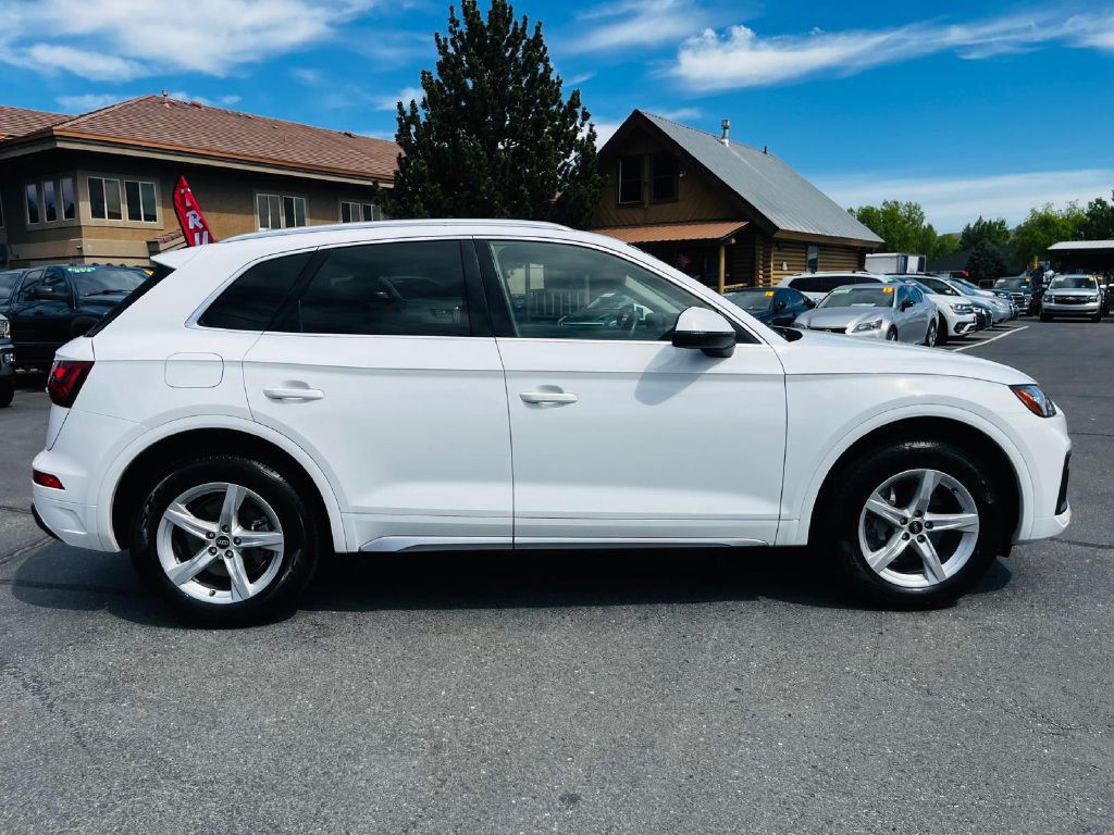 2021 Audi Q5 Image 8