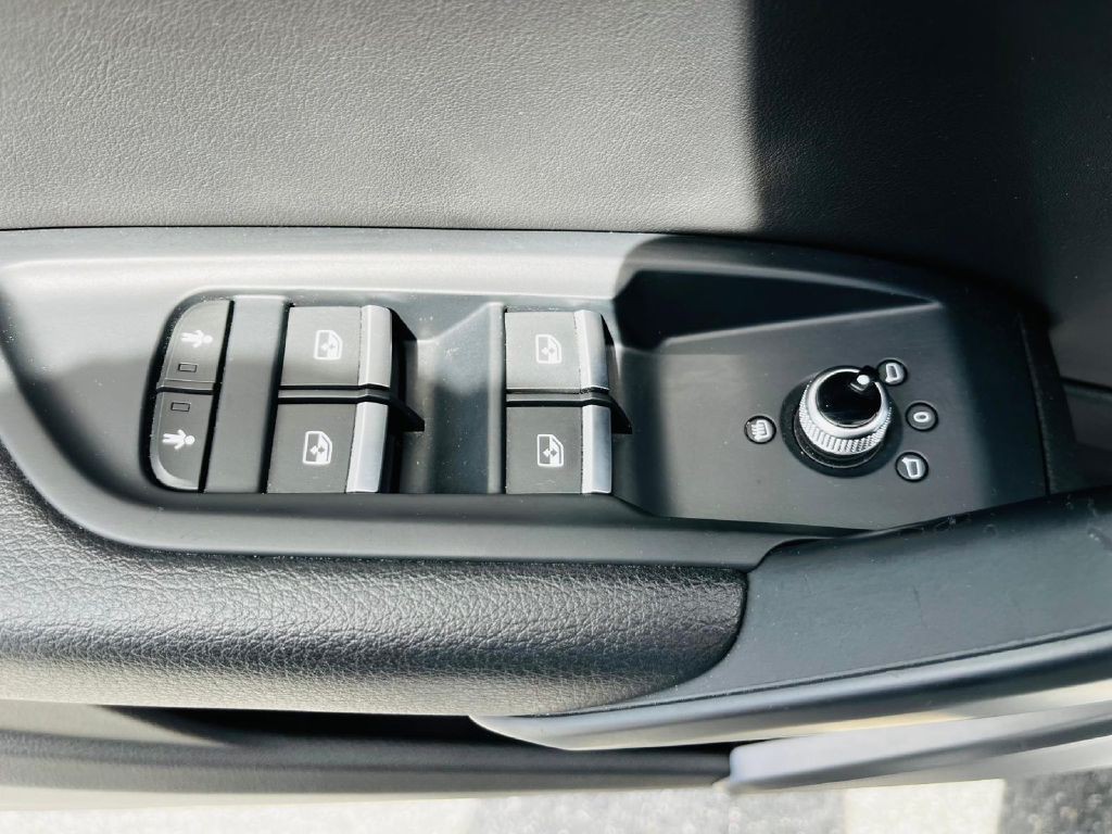 2021 Audi Q5 Image 24