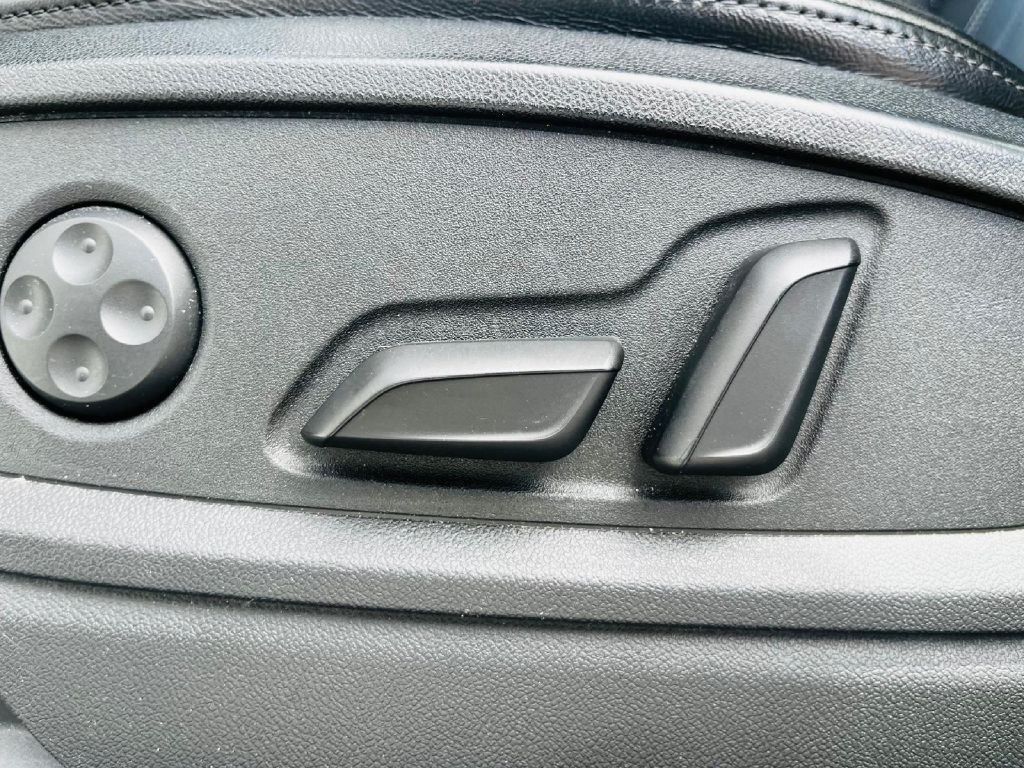 2021 Audi Q5 Image 26