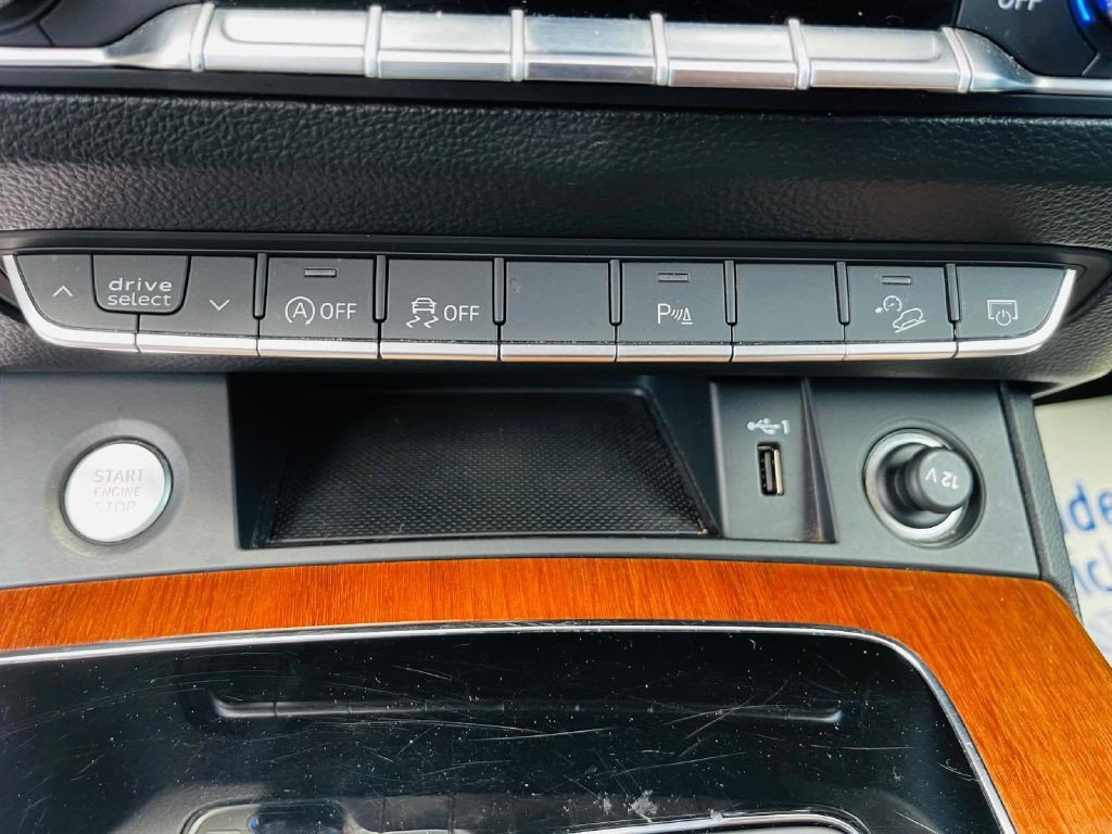 2021 Audi Q5 Image 32