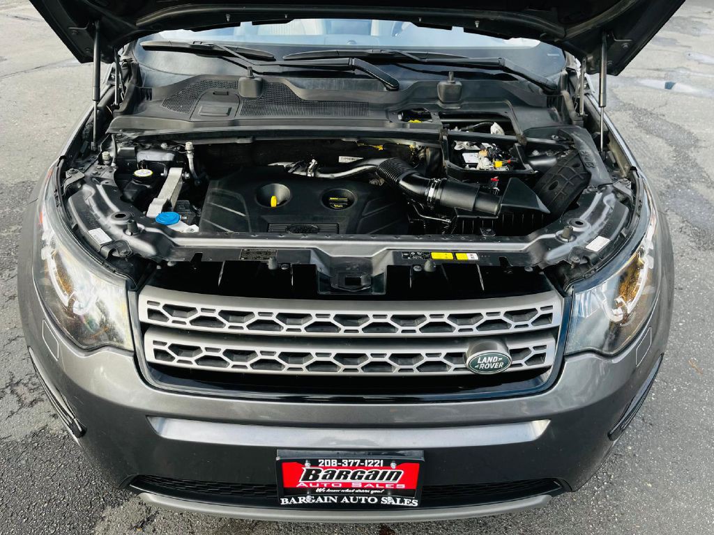 2017 Land Rover Discovery Sport Image 11