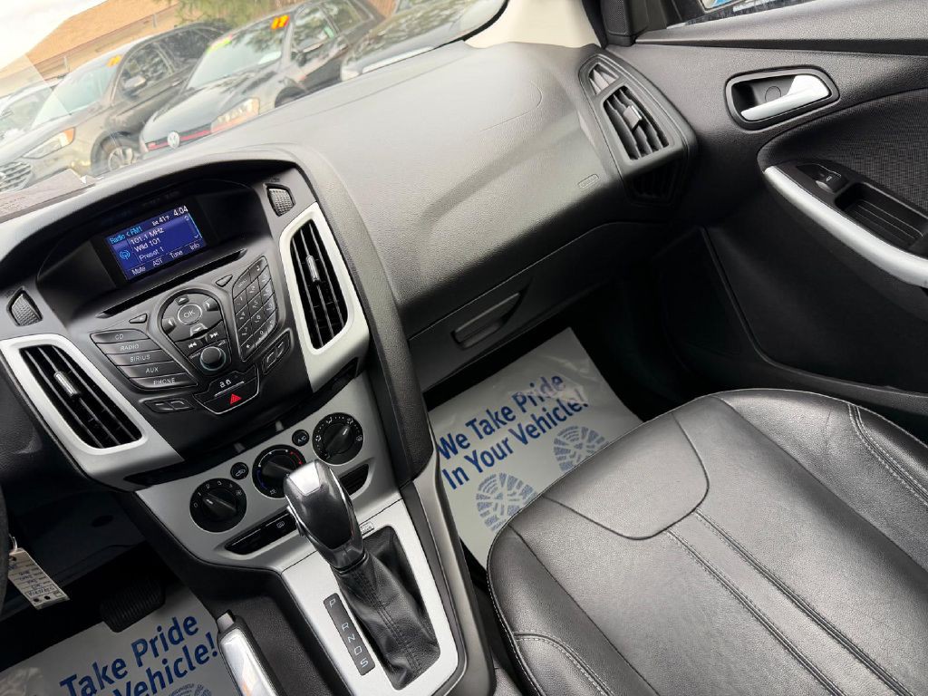 2013 Ford Focus Image 20