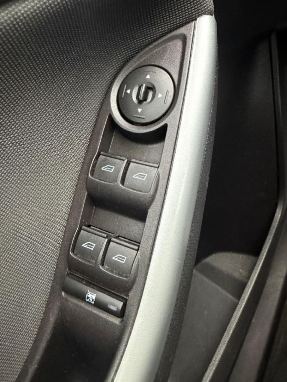 2013 Ford Focus Image 27