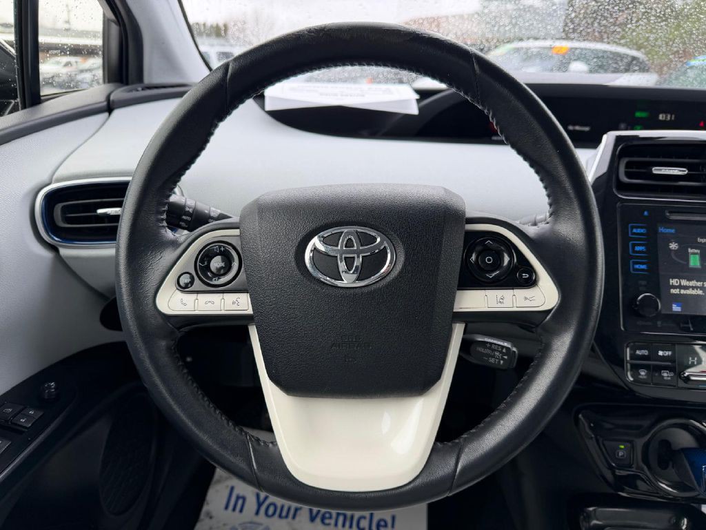 2016 Toyota Prius Image 18