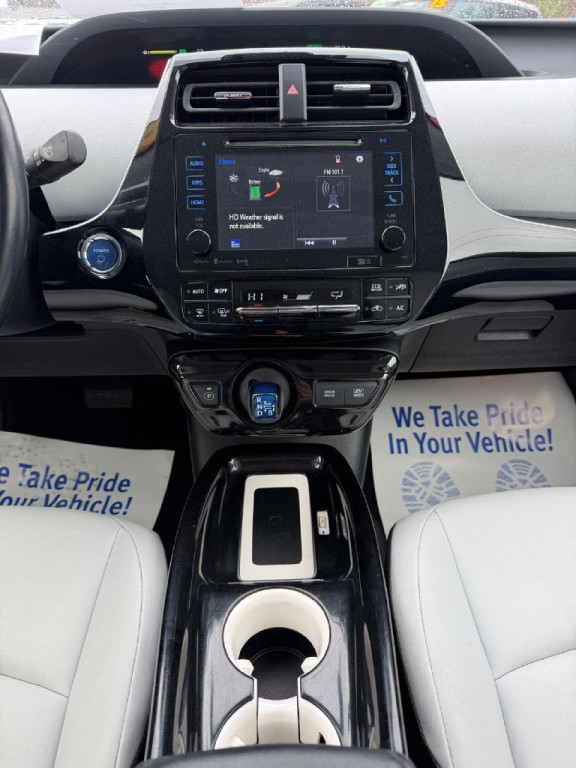 2016 Toyota Prius Image 19