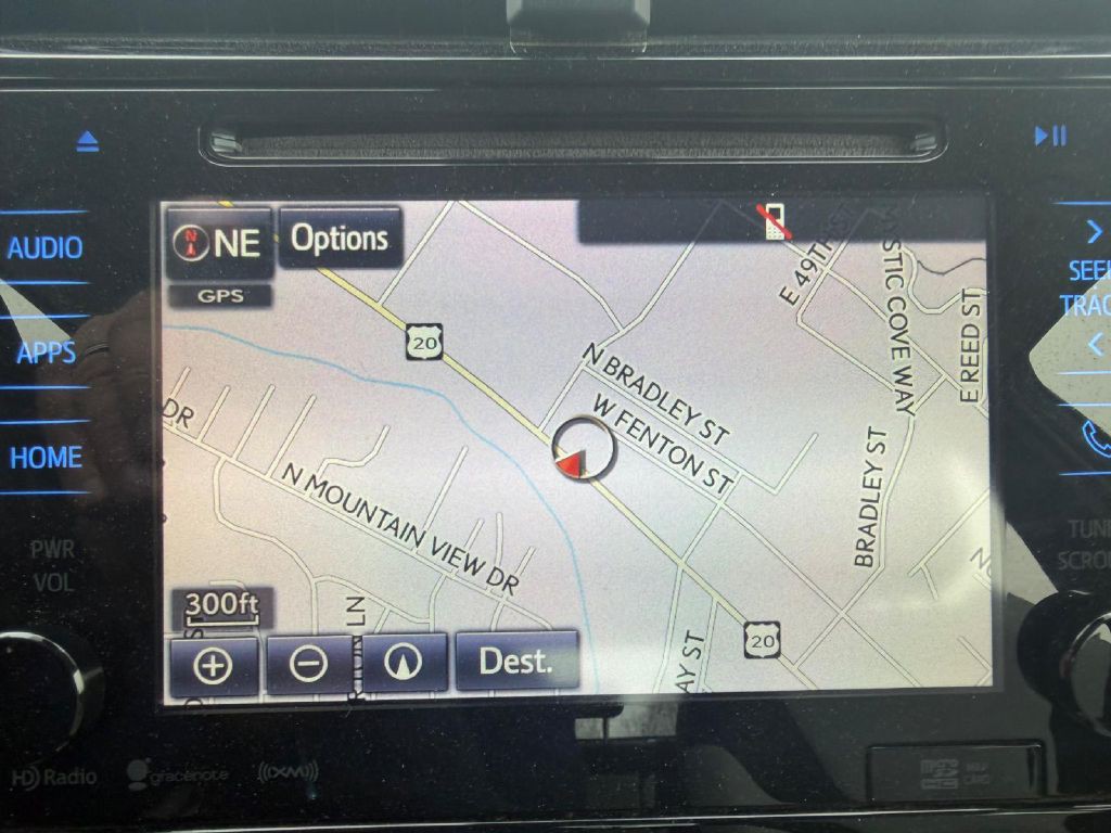 2016 Toyota Prius Image 25