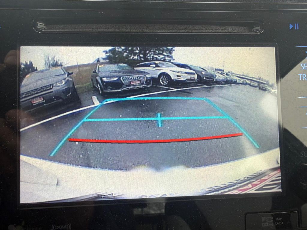 2016 Toyota Prius Image 26