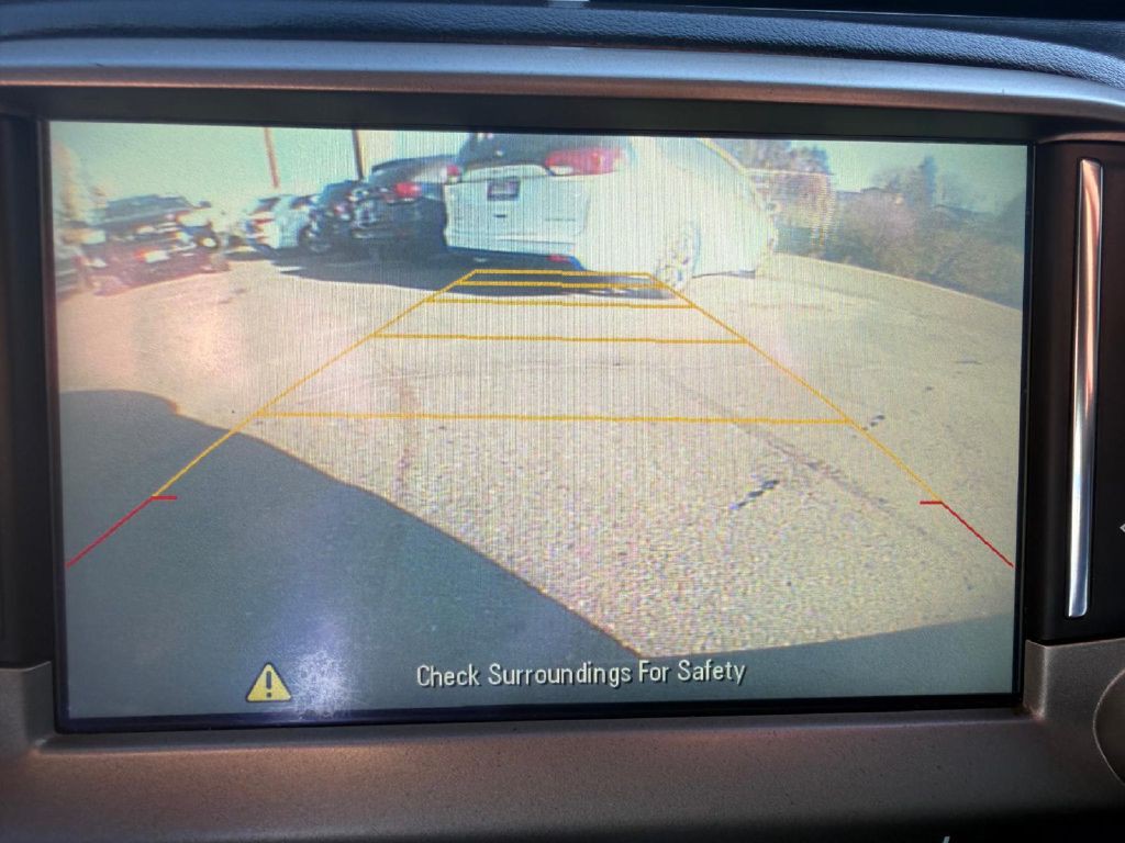 2015 Chevrolet Camaro Image 25