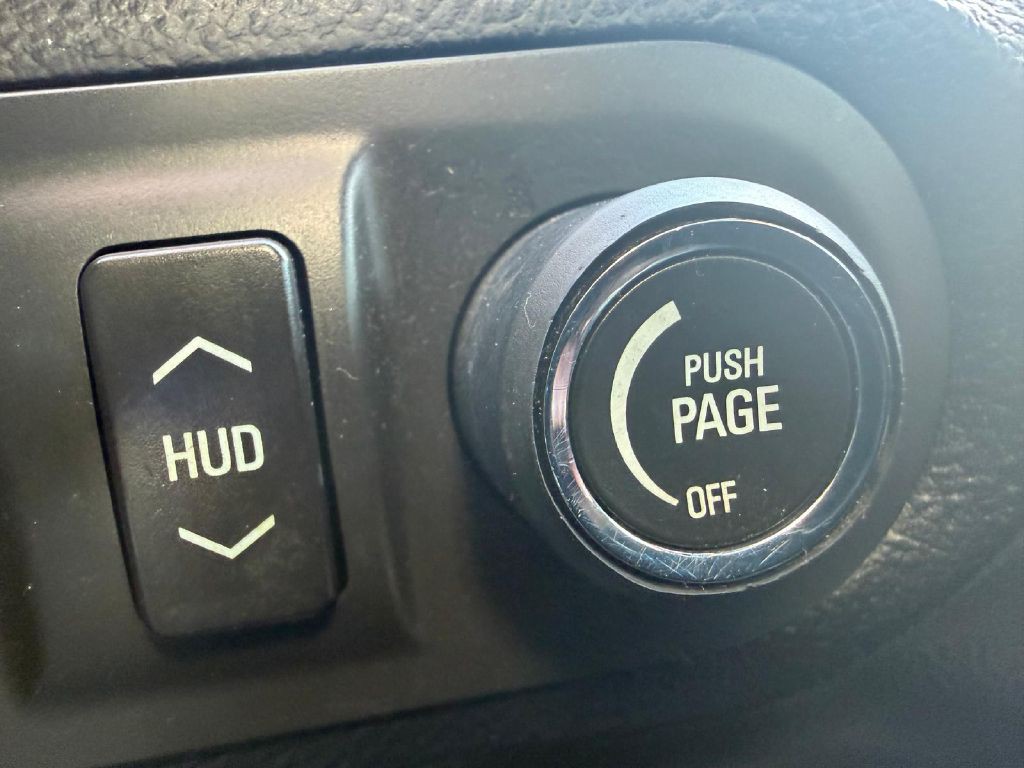 2015 Chevrolet Camaro Image 26