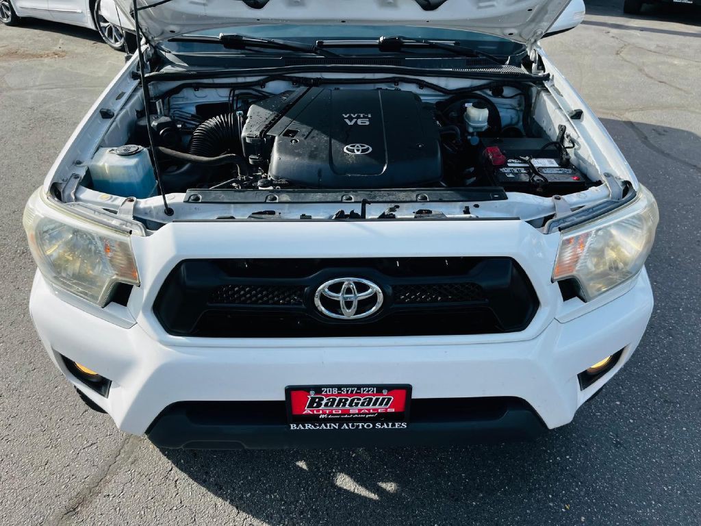2013 Toyota Tacoma Image 11