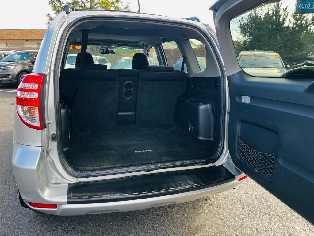 2009 Toyota Rav4 Image 10