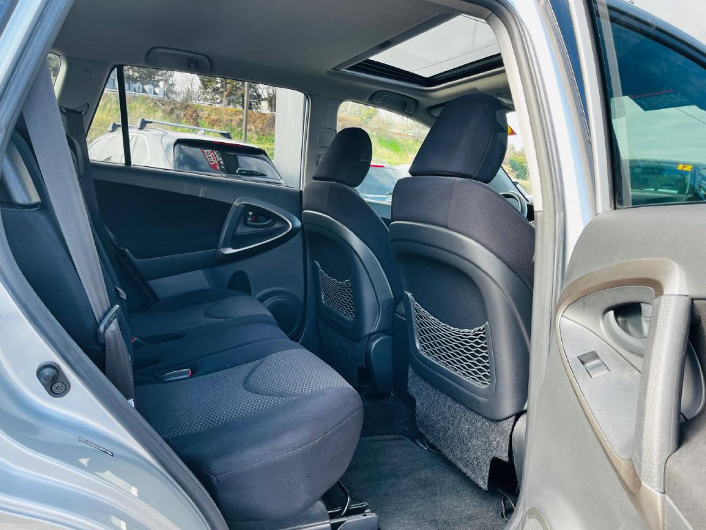 2009 Toyota Rav4 Image 15