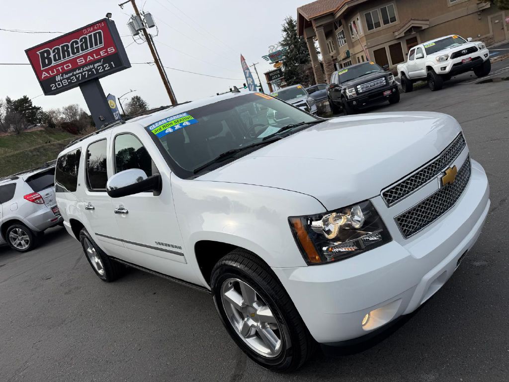 2013 Chevrolet Suburban Image 9