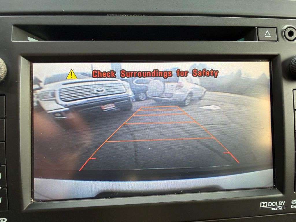 2013 Chevrolet Suburban Image 27