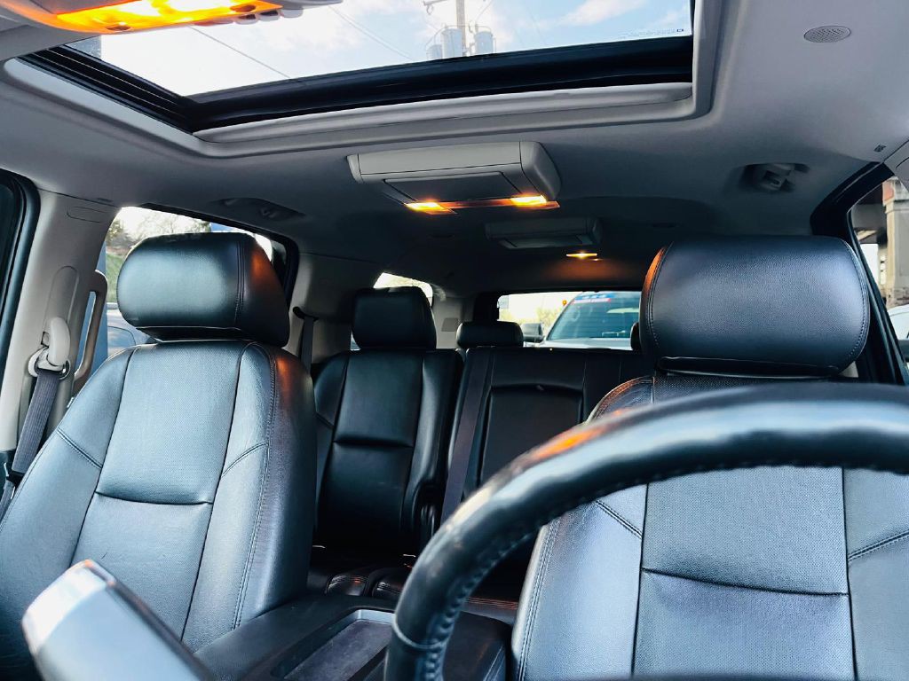 2013 Chevrolet Suburban Image 35