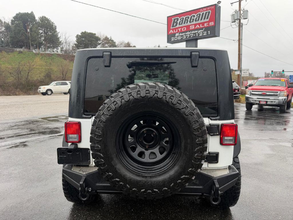 2014 Jeep Wrangler Image 6
