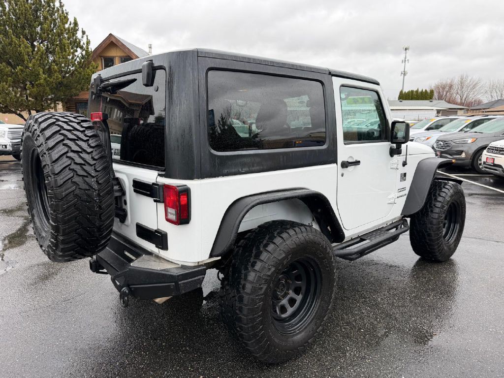 2014 Jeep Wrangler Image 7