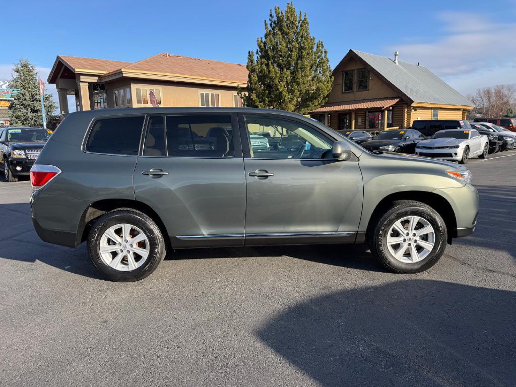 2013 Toyota Highlander Image 8