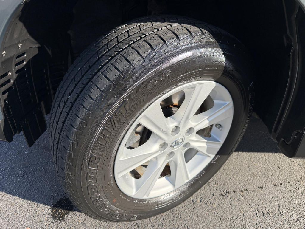 2013 Toyota Highlander Image 33