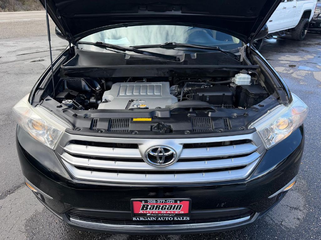 2013 Toyota Highlander Image 10