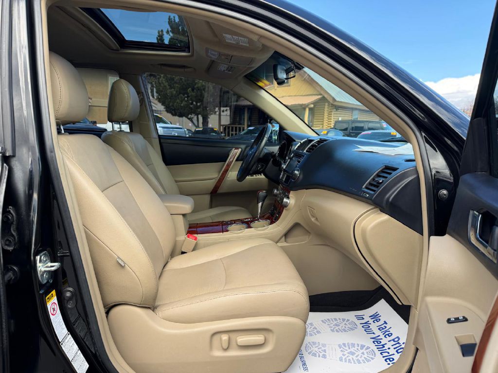 2013 Toyota Highlander Image 15