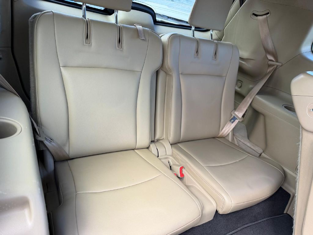 2013 Toyota Highlander Image 17