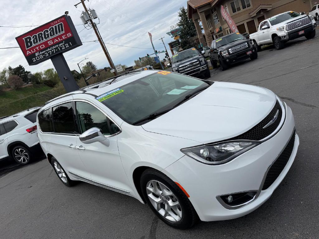 2020 Chrysler Pacifica Image 9