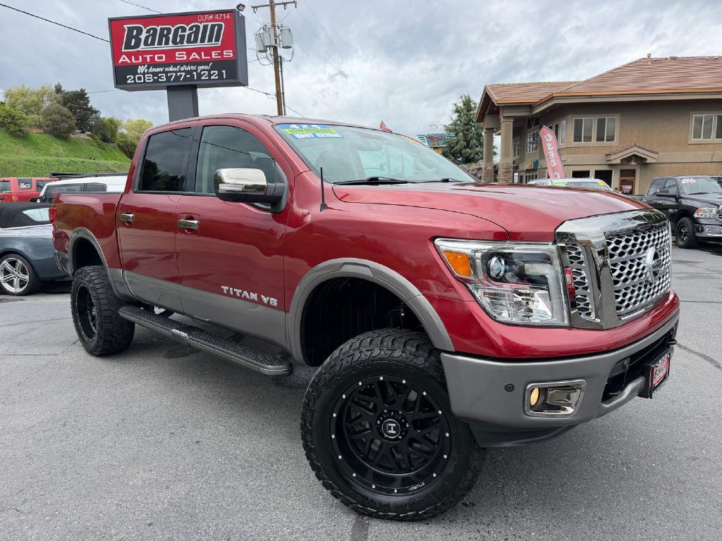 2018 Nissan Titan Image 1