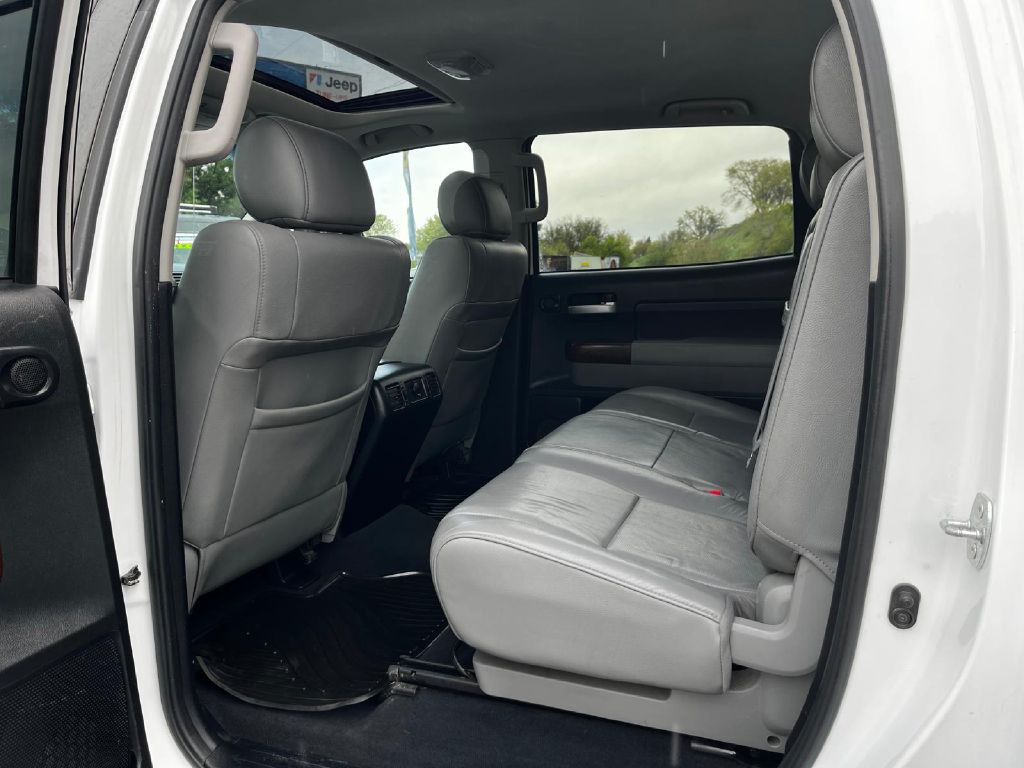 2013 Toyota Tundra Image 12