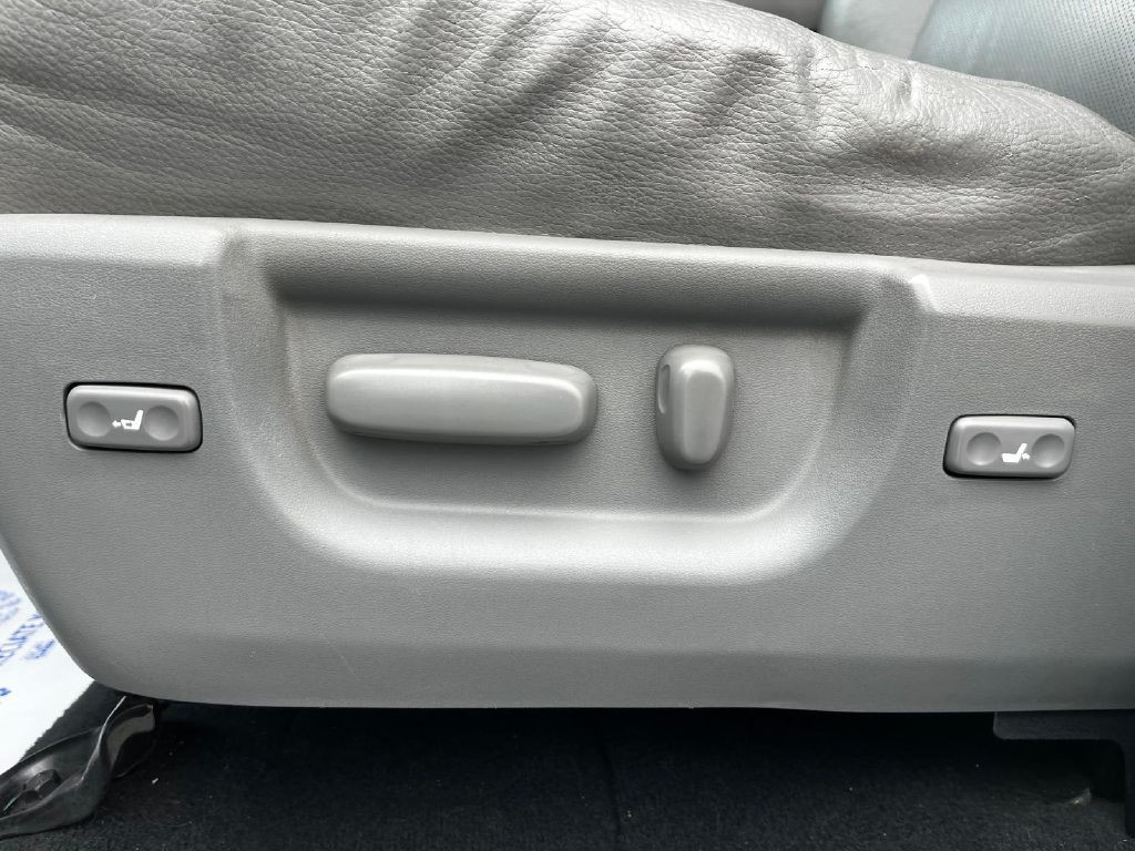 2013 Toyota Tundra Image 23