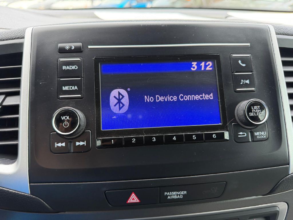 2019 Honda Pilot Image 25