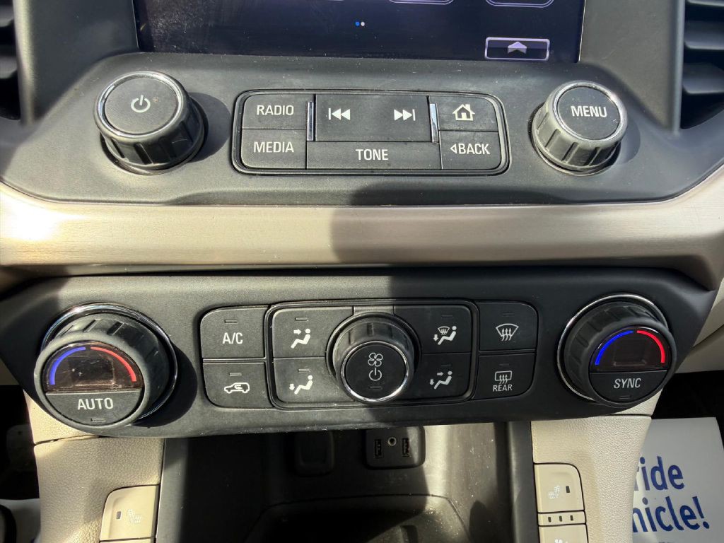2017 GMC Acadia Image 26