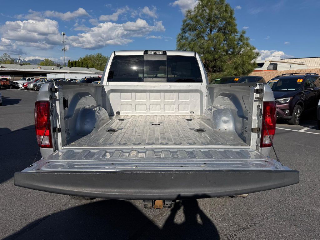 2014 RAM 2500 Image 11