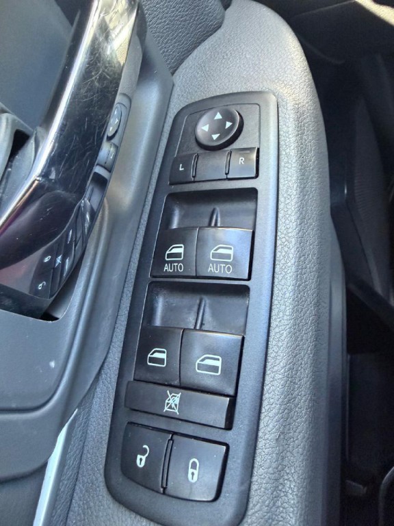 2014 RAM 2500 Image 29