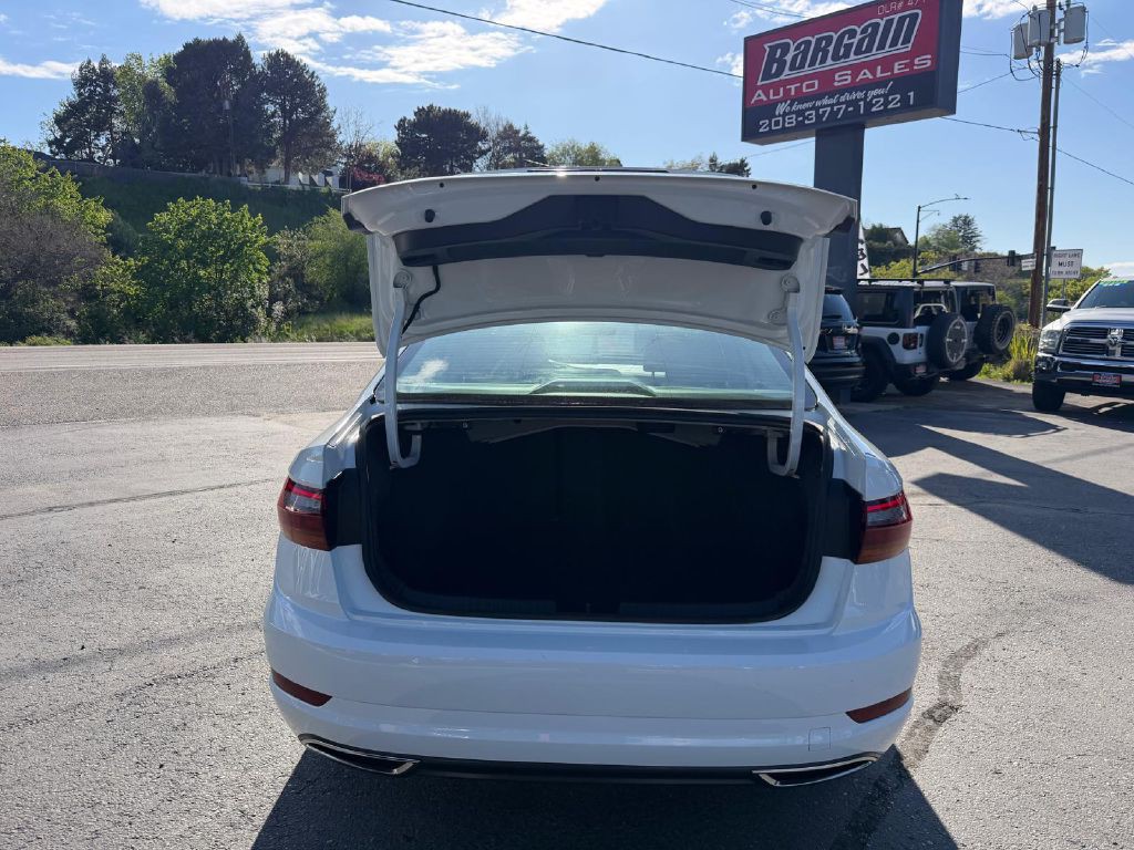 2019 Volkswagen Jetta Image 11